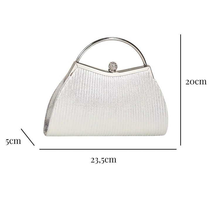 Medidas externas da Bolsa clutch estruturada em prata com efeito metalizado e alça de corrente prateada, perfeita para looks formais e sofisticados – loja Bolsa Clutch.