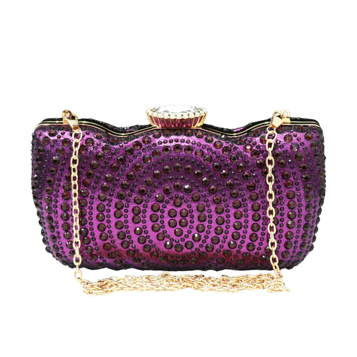 Bolsa clutch roxa com pedrarias em relevo, fecho joia e alça dourada, ideal para festas de gala, casamentos e eventos à noite - loja Bolsa Clutch