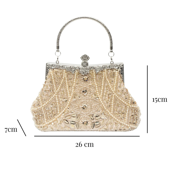 Medidas externas da Bolsa clutch vintage champagne com aplicações de pérolas e bordado delicado em tons claros, ideal para eventos elegantes - loja Bolsa Clutch