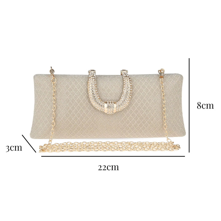 Medidas da Bolsa clutch dourada com brilho sofisticado, fecho decorativo em ferradura cravejada de strass e alça de corrente dourada removível — ideal para festas e eventos elegantes - loja Bolsa Clutch