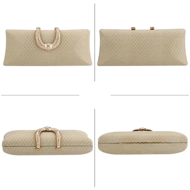 Linda Bolsa de festa dourada com acabamento brilhante e detalhe frontal em ferradura cravejada, perfeita para casamentos, formaturas e ocasiões especiais - loja Bolsa Clutch