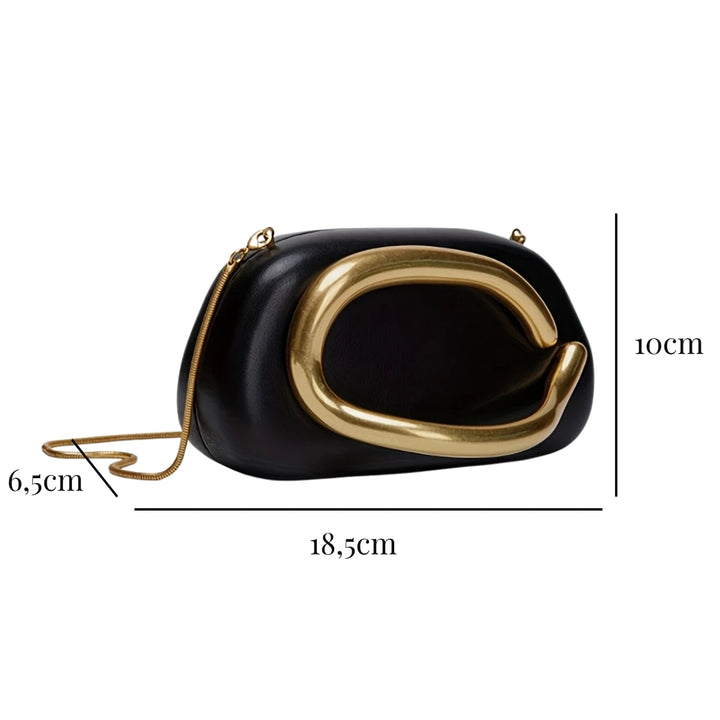 medidas externas da Bolsa clutch festa preta dourada. Formato alongado, alça de mão dourada curva que integra ao corpo e alça de corrente fina. Perfeita para noite.